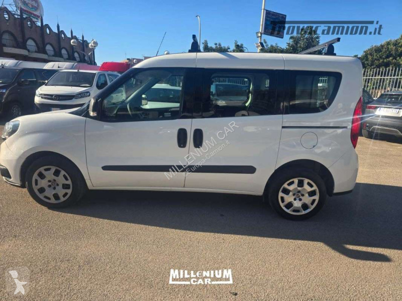 Veicolo commerciale Fiat DOBLÒ 1.6MJT 5 POSTI 2020