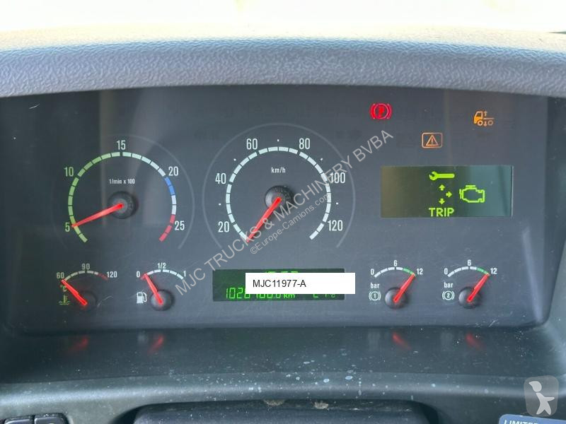 Camion Scania P310 4x2 CLOSED ALU BOX 7m -...