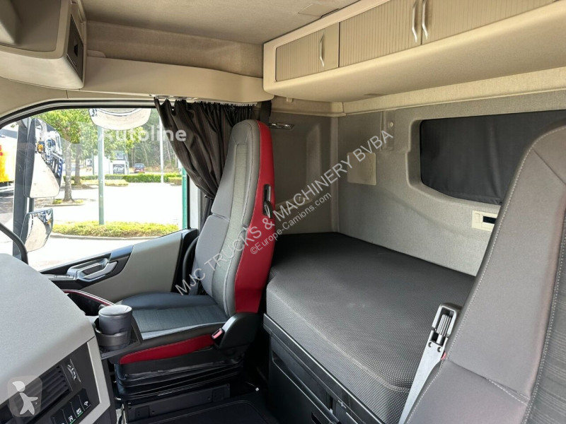 Kamion Volvo ALCTL 24