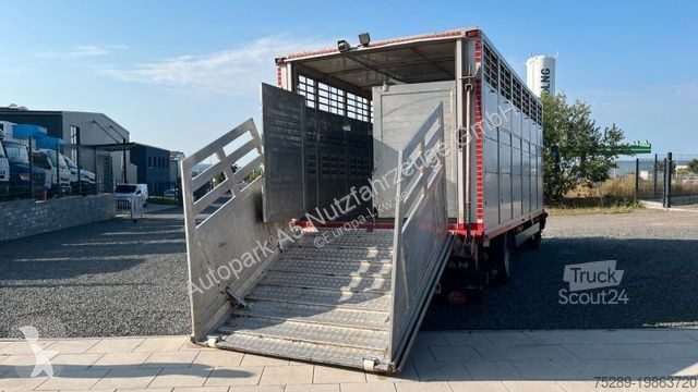 Kamion MAN TGL 10.220 Viehtransporter Rampe...