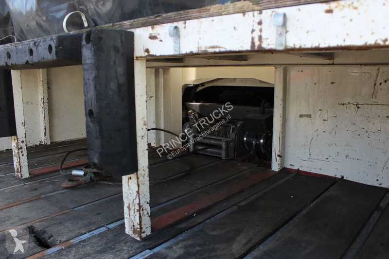 Camion Iveco 400 * EURO3 * 6X2 * LIFT * WINCH *...