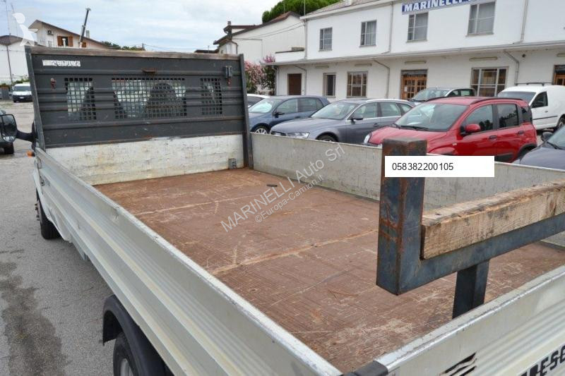 Furgoneta Ford 350 2.4 TD/125 CV