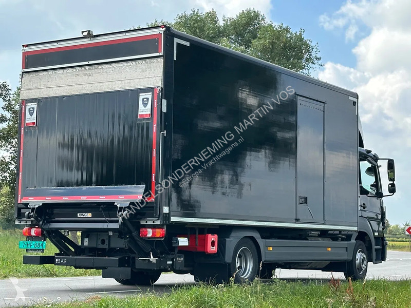 Vrachtwagen Mercedes 1221  1221L EURO6. 2021