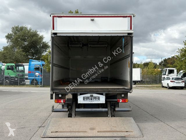 Kamion Volvo...