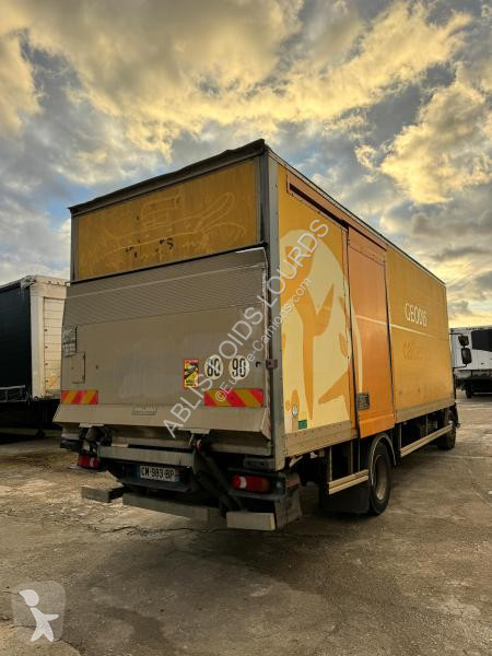 Camion Renault 220