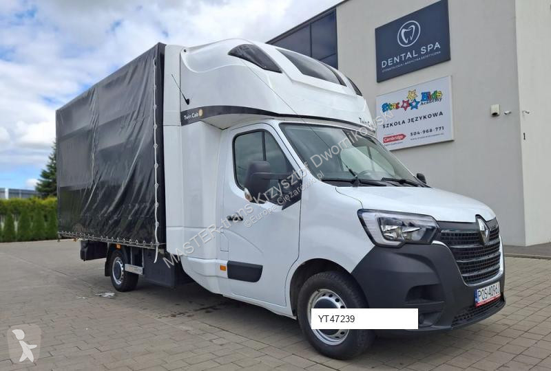 عربة نفعية Renault