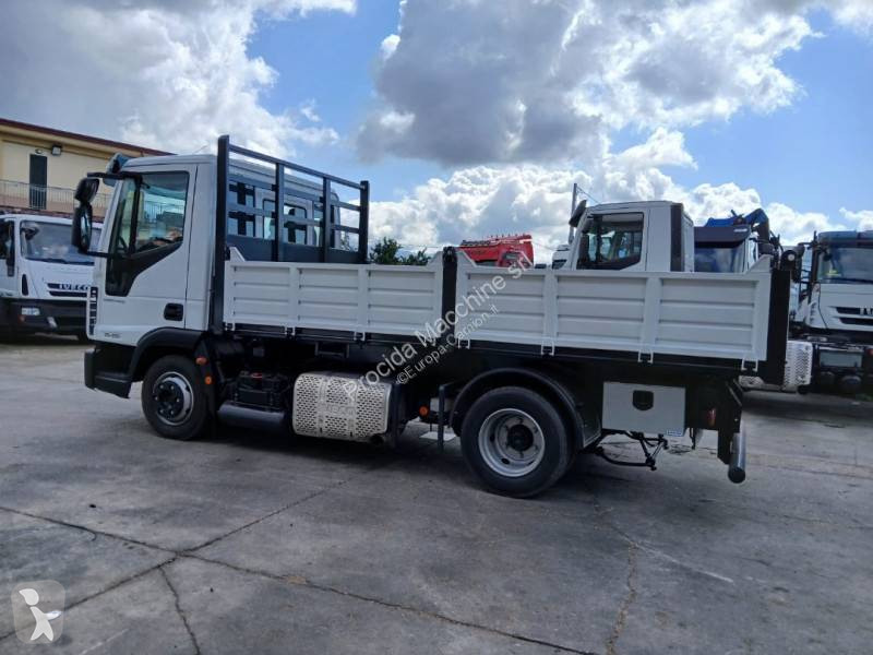 شاحنة Iveco