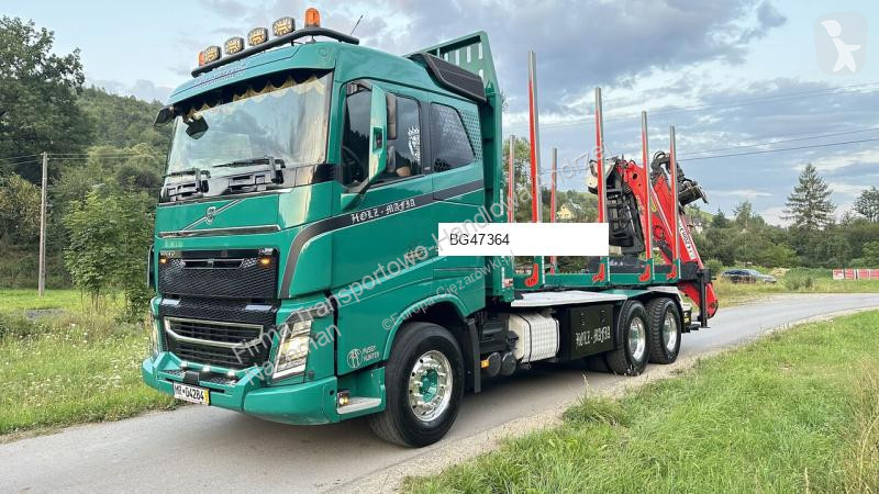 Kamion s návěsem Volvo Epsilon m120z 10,5