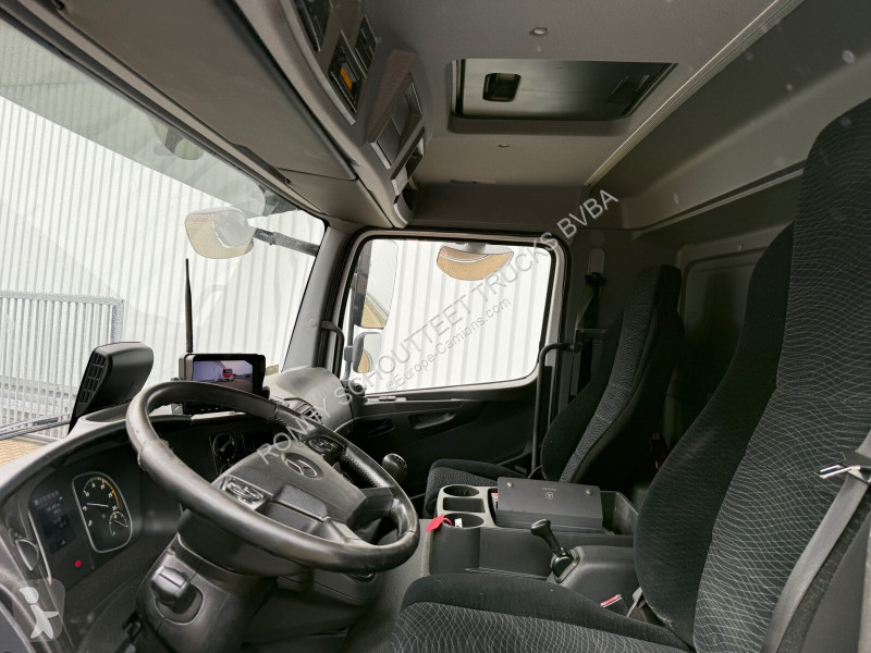 شاحنة Mercedes Atego 1627 L
