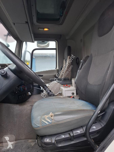 شاحنة DAF Porteur Chassis NU 85410