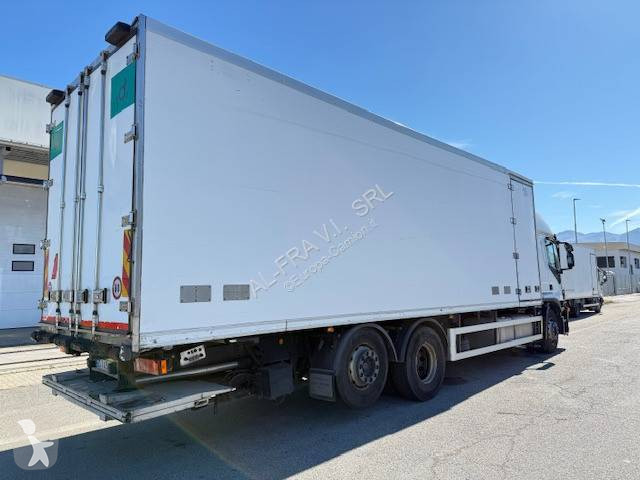 شاحنة Iveco