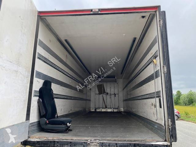 شاحنة Iveco