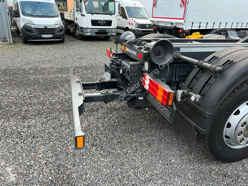 شاحنة Mercedes 2541 6X2 Meiller RK 20.65 Funk...