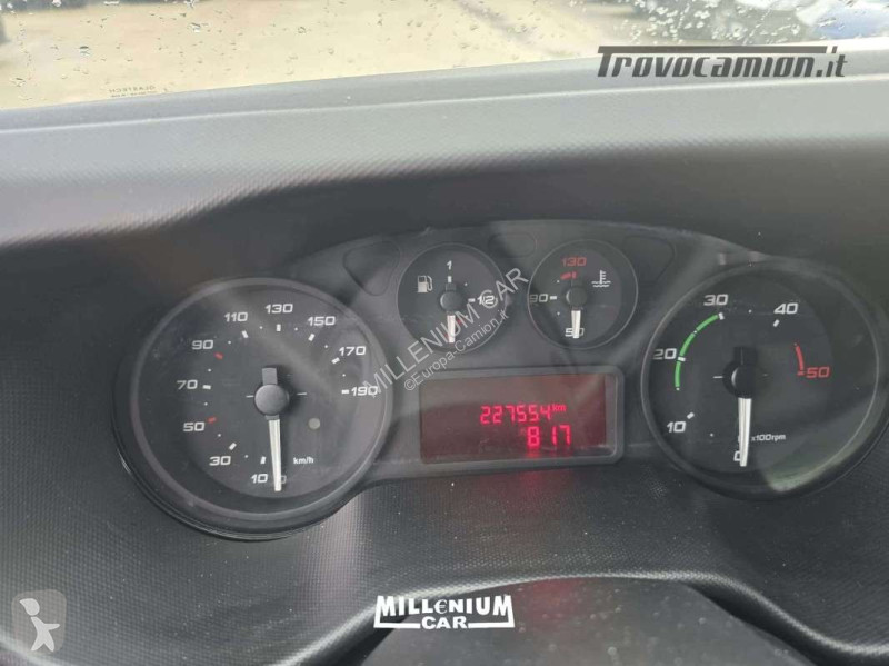 Furgoneta Iveco 60-15 TRASPORTO CARNI FRC 2027