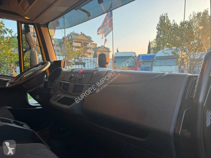 شاحنة Iveco
