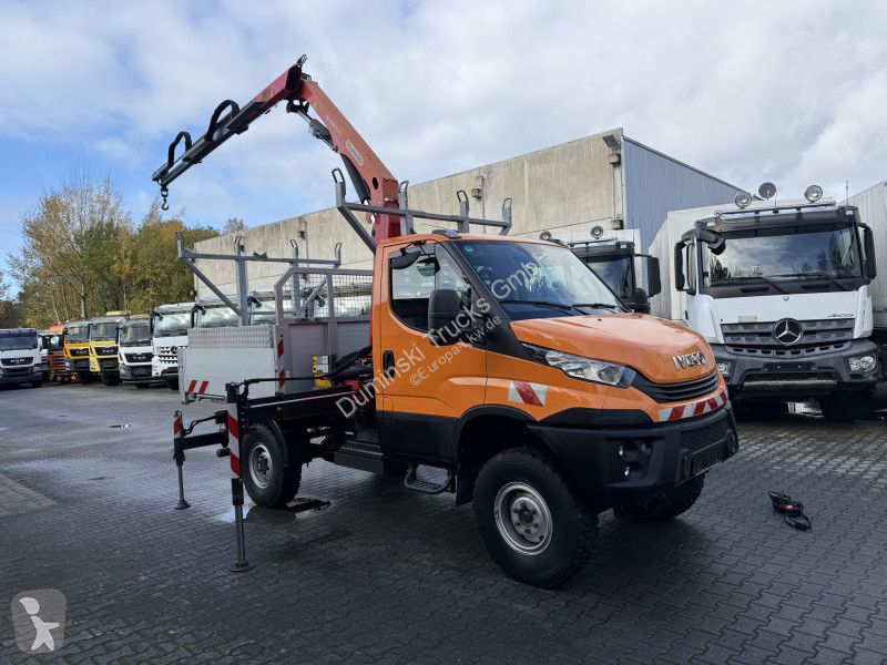 شاحنة Iveco 55S18W 4X4 Palfinger PK 7.501