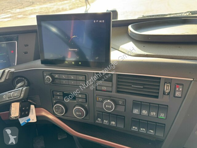 شاحنة Volvo FH16 750 8X4 Holztransport Alukar TOP!