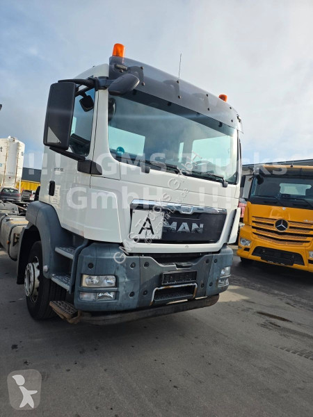 شاحنة MAN 26.400 / Lenkachse / Motor PTO