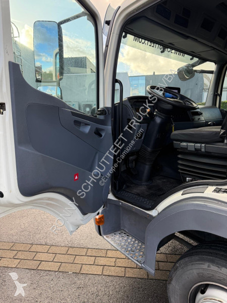 شاحنة Mercedes Atego Atego 816 4 x 2