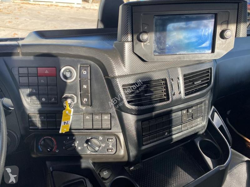 Camion Iveco 460CV 6X2