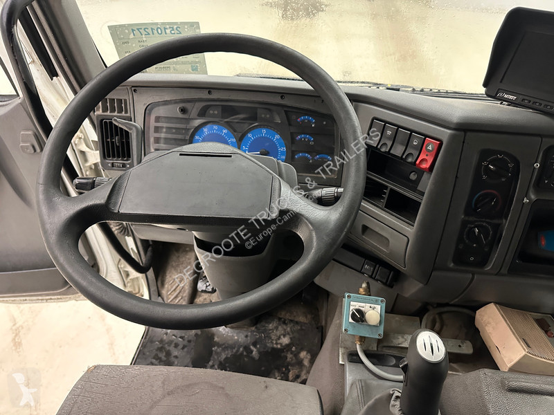 شاحنة Renault 370