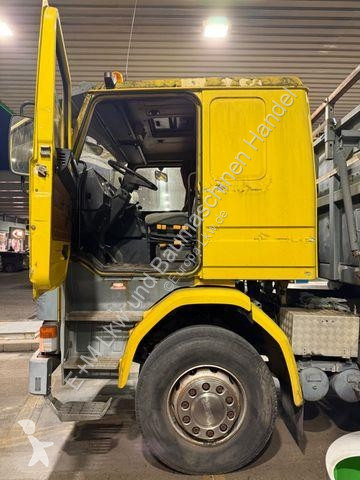 شاحنة Scania R 112 M 2 SEITENKIPPER KRAN