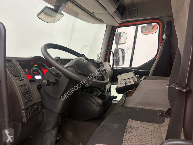شاحنة Renault 300 DXi