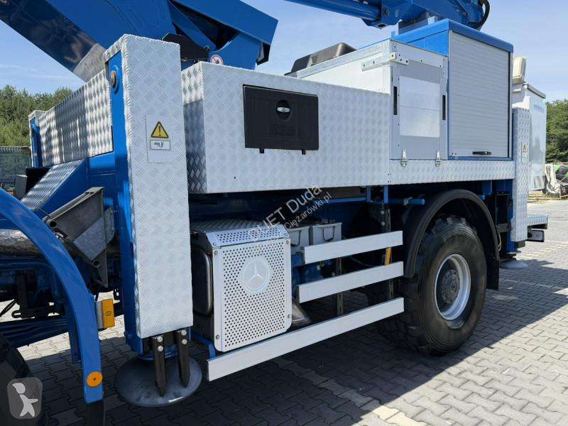 شاحنة Mercedes AXOR 1829 4x4 Zwyżka RUTHMANN...