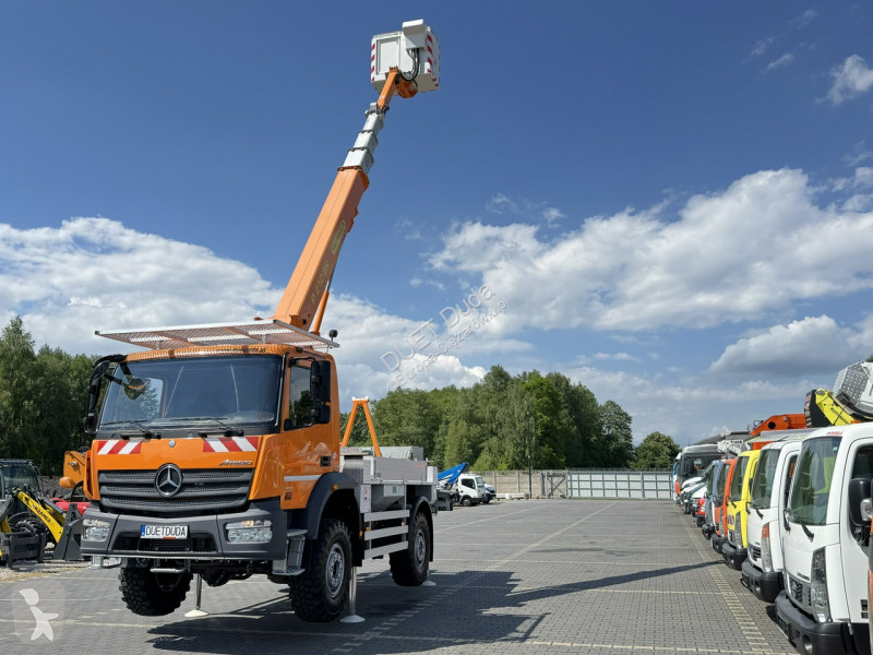 Camion Mercedes 718 E6 4x4 Zwyżka PALFINGER...
