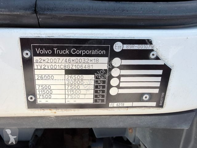 شاحنة Volvo FE320 6x2*4 Frigoblock FK25SL 9.9 m...