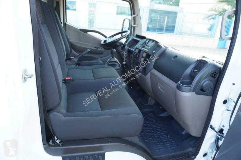 شاحنة Nissan