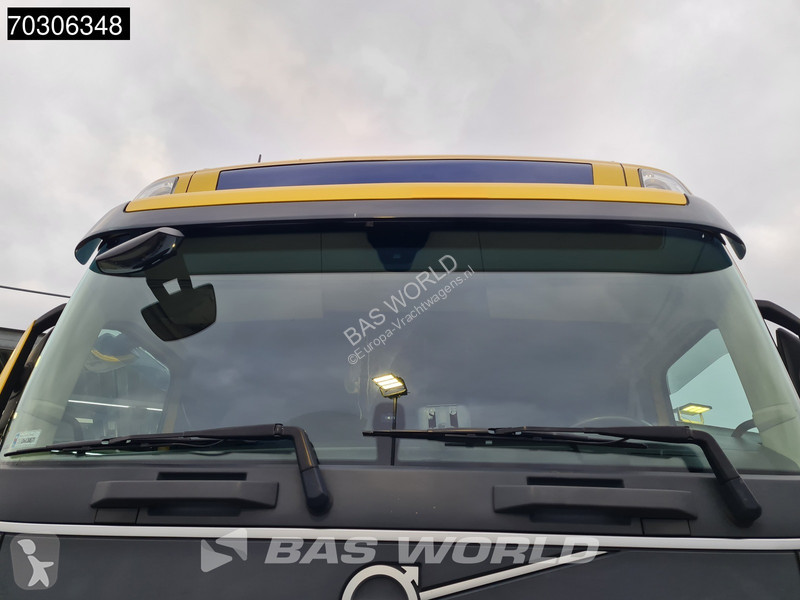 شاحنة Volvo 460 6X2 LNG! Engine Curtainside...