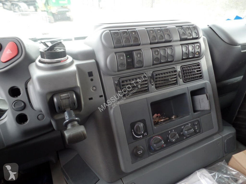 شاحنة Iveco 450