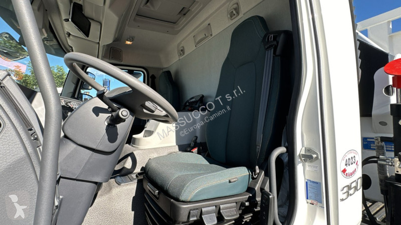 شاحنة Volvo FE350 6x2
