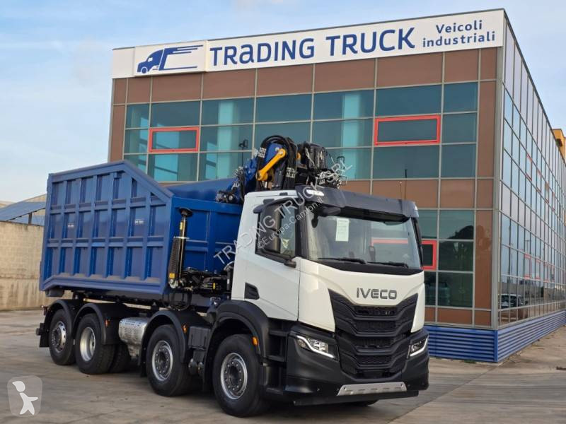 شاحنة Iveco
