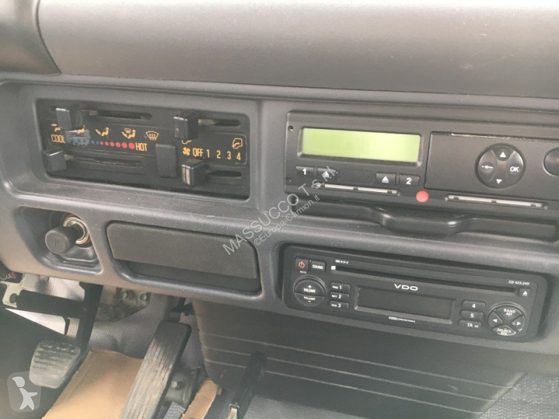 Грузовик Isuzu NQR175.75