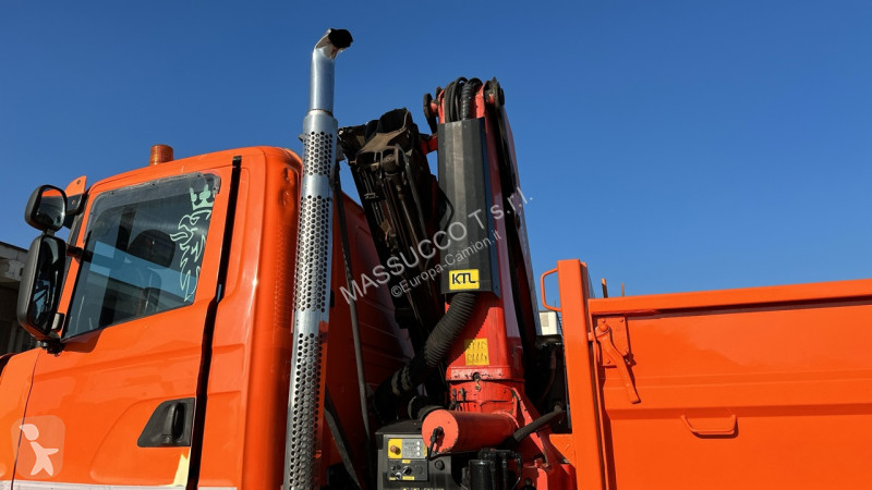 شاحنة Scania T114 6x4  340CV