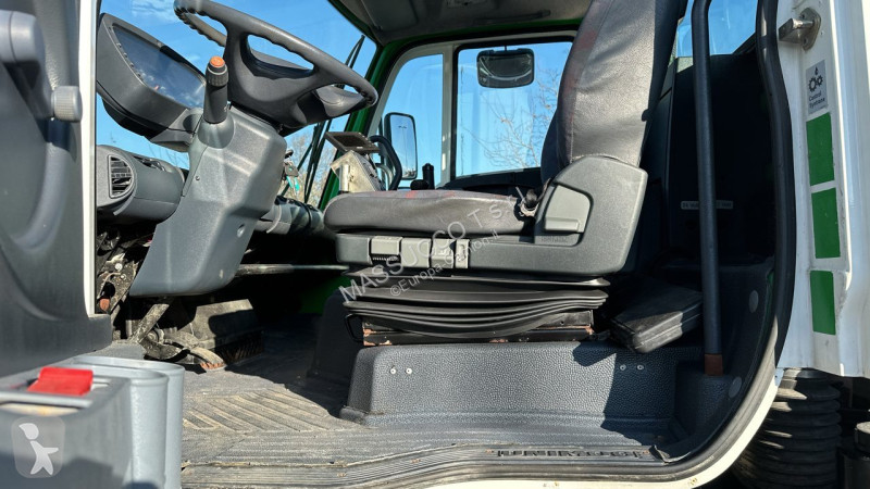 شاحنة Mercedes 405 4X4