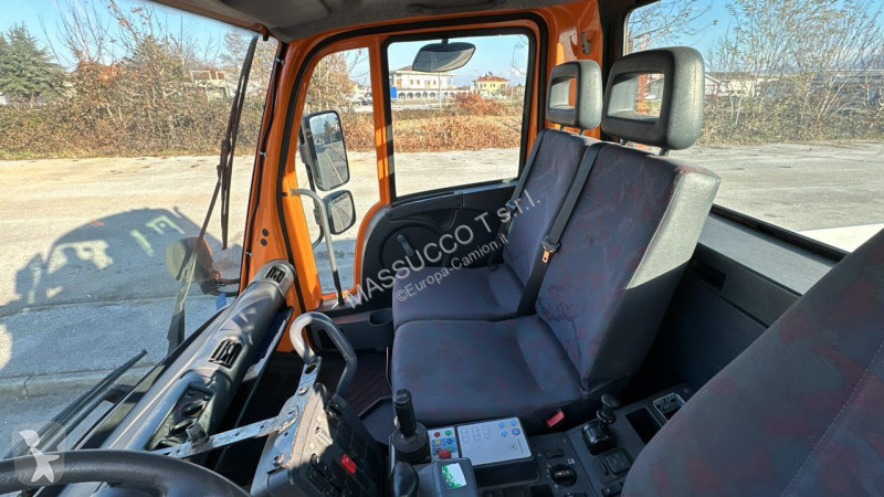 شاحنة Mercedes 405-10 4X4