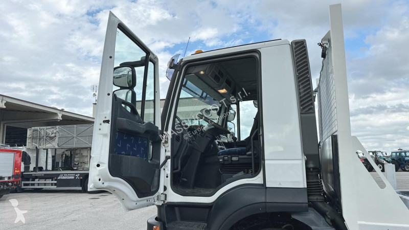 شاحنة Iveco STRALIS 310 6x2
