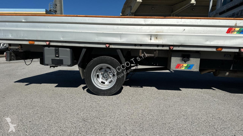 Camion Iveco DAILY 35C13 4X2