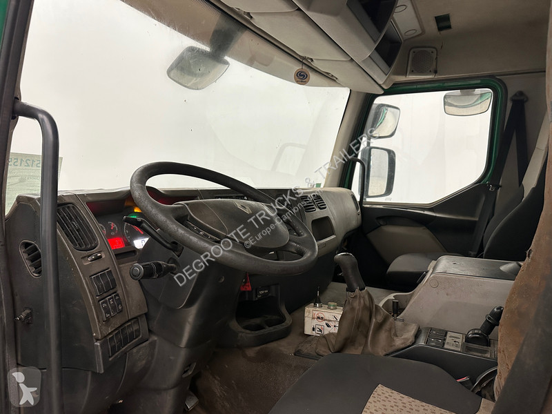شاحنة Renault 320 DXi