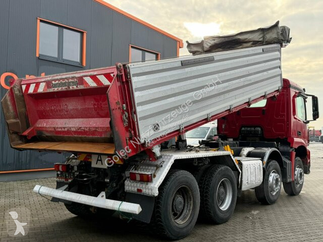 شاحنة Mercedes Arocs 3243 8x4 Kipper...