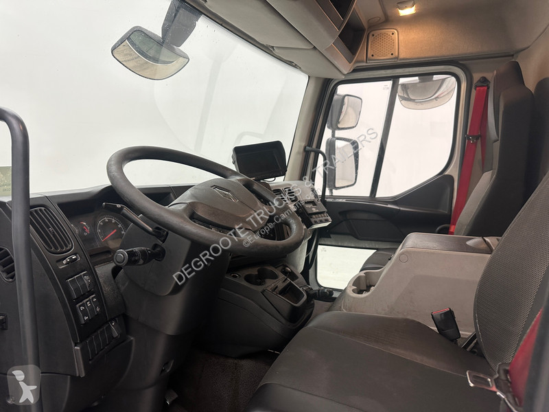شاحنة Renault D 240