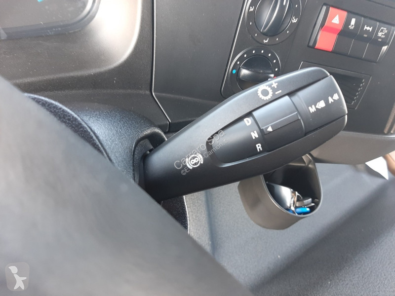 Camion Mercedes ATEGO DISTRIBUTION L