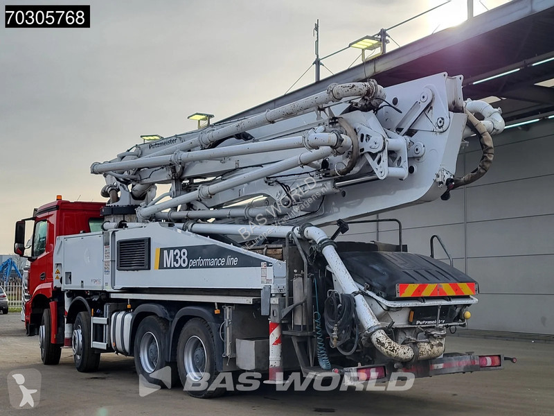شاحنة Mercedes 3240 8X4 38mtr Putzmeister BSF...