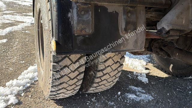 شاحنة MAN 4X4 FAHRSCHULE 128000 KILOMETER...