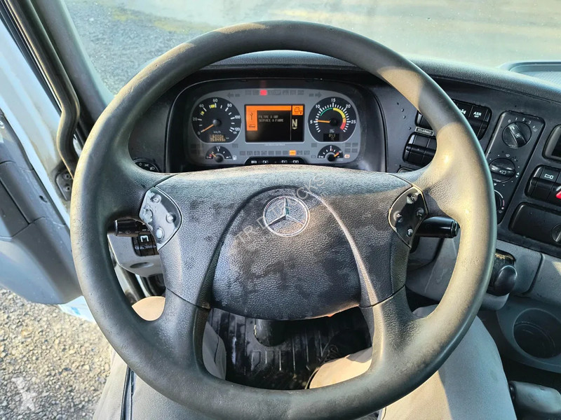 Camion Mercedes 2536 15500L INSULATED INOX TANK...