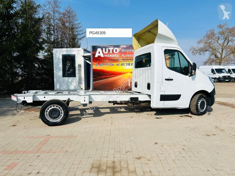 Лекотоварен автомобил Renault T35