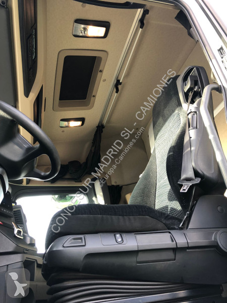 شاحنة Mercedes  2648 L CHASIS + BDF